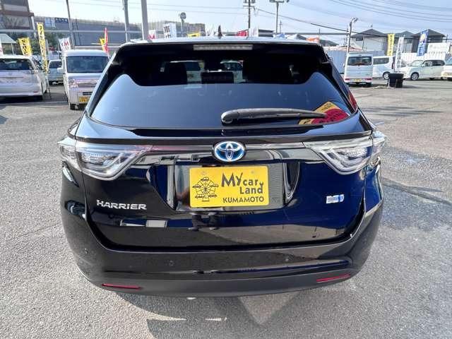 ハリアーハイブリッド プレミアム　アドバンスドパッケージ　純正ＳＤナビ＆フルセグＴＶ・ＣＤ・ＤＶＤ・ＵＳＢ・ＡＵＸ・Ｂｌｕｅｔｏｏｔｈオーディオ・ＥＴＣ・パノラミックビューカメラ・クルーズコントロール・電動バックドア・ＬＥＤヘッドライト＆フォグ・４ＷＤ（9枚目）