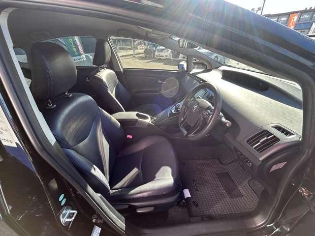 プリウス Sツーリングセレクション・マイコーデ 純正メモリナビ&フルセグTV・CD/DVD・Bluetoothオーディオ・バックカメラ・ETC・LEDヘッドライト・純正17インチアルミ・本革調専用シート・特別限定車(15枚目)