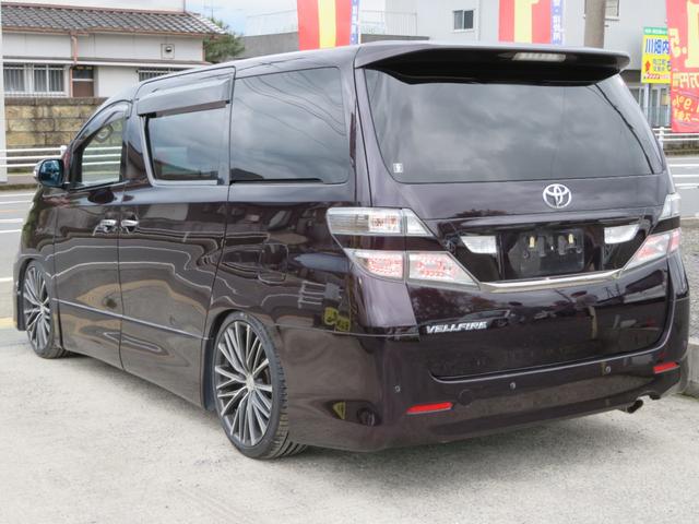 2.4Z プラチナムセレクション 7人乗り ナビ フリップダウンモニター 両側電動スライドドア 車高調 社外20インチアルミホイール 新品タイヤ4本組替済み(6枚目)