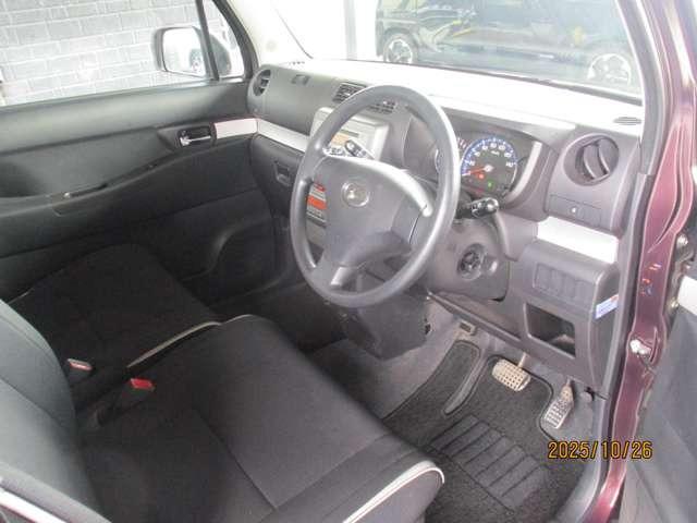 ムーヴコンテ カスタム　Ｘ　走行６６０００ｋｍ　ベージュツートン　スマートキー　ベンチシート　ＨＩＤライト　ＣＤ　盗難防止システム　運転席・助手席エアバッグ（15枚目）