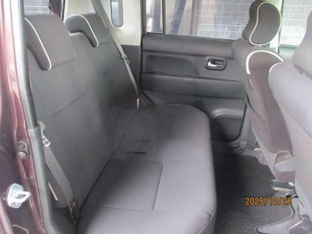 ムーヴコンテ カスタム　Ｘ　走行６６０００ｋｍ　ベージュツートン　スマートキー　ベンチシート　ＨＩＤライト　ＣＤ　盗難防止システム　運転席・助手席エアバッグ（17枚目）