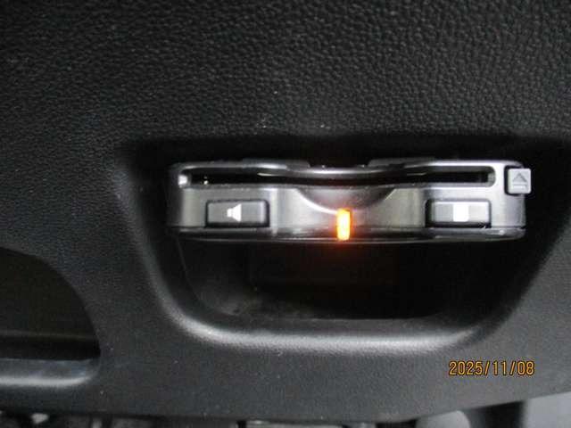 キャスト スタイルＧ　プライムコレクション　ＳＡＩＩ　走行７５０００ｋｍ　パナソニックナビフルセグＴＶ　ホワイトレザーシート　ＥＴＣシートヒーター　ＬＥＤライト　車検令和８年１０月（7枚目）