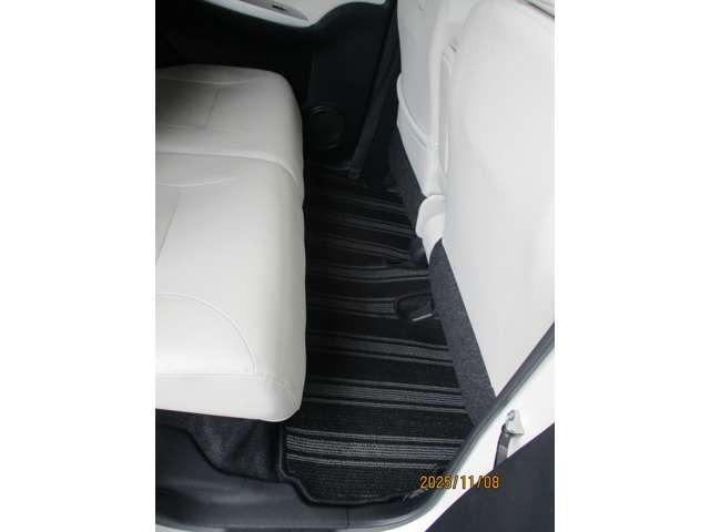 キャスト スタイルＧ　プライムコレクション　ＳＡＩＩ　走行７５０００ｋｍ　パナソニックナビフルセグＴＶ　ホワイトレザーシート　ＥＴＣシートヒーター　ＬＥＤライト　車検令和８年１０月（17枚目）