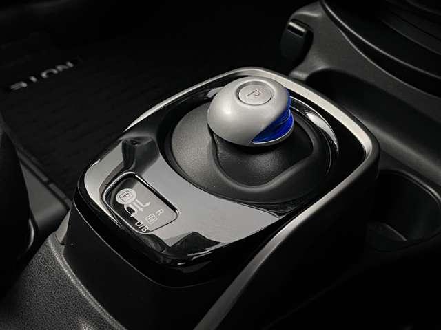 ノート １．２　ｅ－ＰＯＷＥＲ　Ｘ　ＥＴＣ　全周囲カメラ　メモリーナビ　Ｂｌｕｅｔｏｏｔｈ（9枚目）