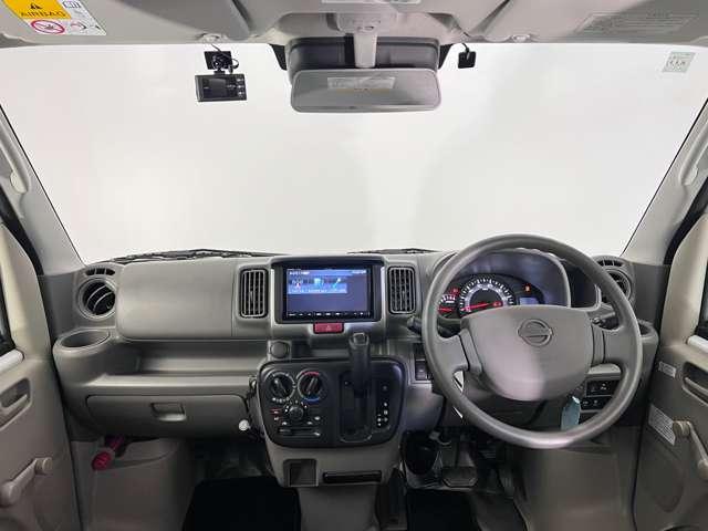 ＮＶ１００クリッパーバン ６６０　ＤＸ　セーフティパッケージ　ハイルーフ　５ＡＧＳ車　４ＷＤ　ＥＴＣ　ナビ　Ｂｌｕｅｔｏｏｔｈ　障害物センサー（3枚目）