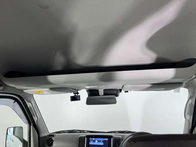 ＮＶ１００クリッパーバン ６６０　ＤＸ　セーフティパッケージ　ハイルーフ　５ＡＧＳ車　４ＷＤ　ＥＴＣ　ナビ　Ｂｌｕｅｔｏｏｔｈ　障害物センサー（11枚目）