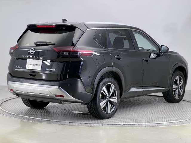 エクストレイル 1.5 G e-4ORCE 4WD HUD ETC ワイヤレス充電 プロパイロット シ(2枚目)