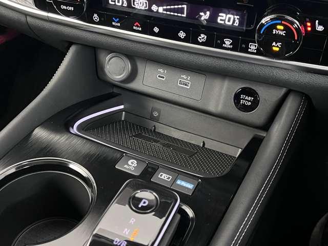 エクストレイル 1.5 G e-4ORCE 4WD HUD ETC ワイヤレス充電 プロパイロット シ(9枚目)
