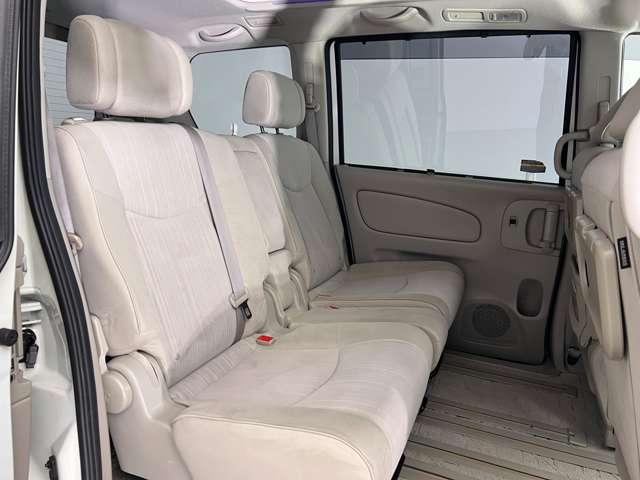 クッションが厚く座り心地もいいシートです