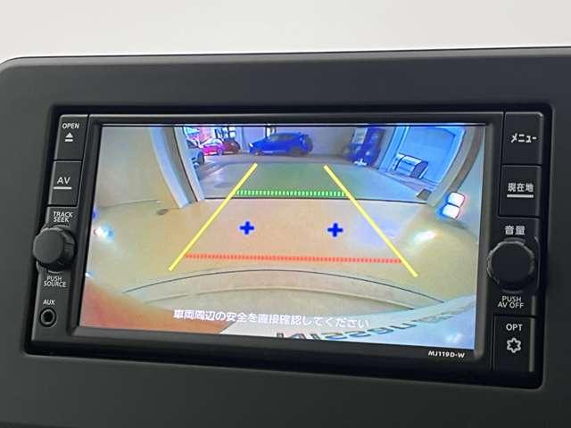 バックカメラ付なので安心ですね！