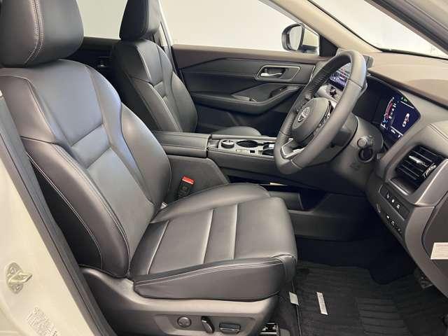 エクストレイル １．５　Ｇ　ｅ－４ＯＲＣＥ　４ＷＤ　ワイヤレス充電　ＨＵＤ　シートメモリー　シート（17枚目）