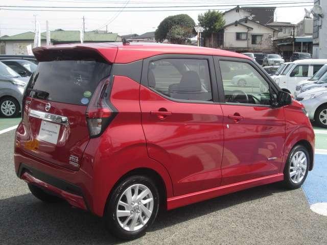 ハイウェイスター X 新車保証継承 9インチナビ 音楽録音 アラウンドビューモニター(3枚目)