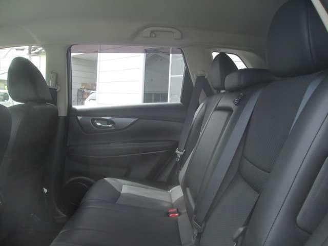 20Xtt エマージェンシーブレーキパッケージ 2列車 ディーラー保証 カーナビTV音楽録音 ブルーツゥース対応 シートヒーター アラウンドビューモニター(15枚目)