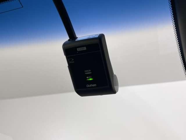 フィット １．５　ｅ：ＨＥＶ　リュクス　ドラレコ　ＥＴＣ　クルコン純正ナビ　Ｂｌｕｅｔｏｏｔｈ（13枚目）