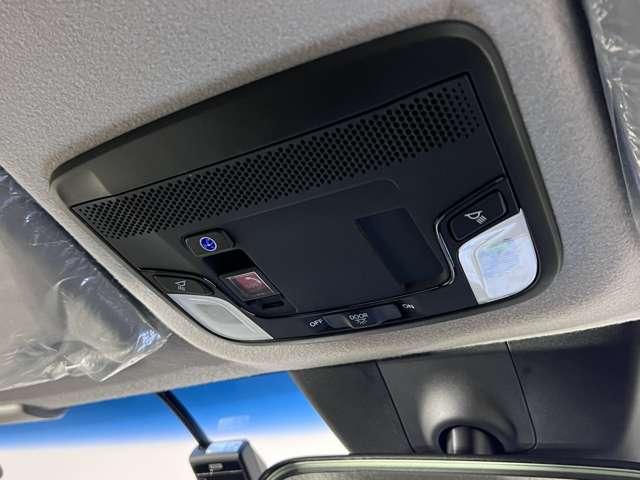 フィット １．５　ｅ：ＨＥＶ　リュクス　ドラレコ　ＥＴＣ　クルコン純正ナビ　Ｂｌｕｅｔｏｏｔｈ（14枚目）
