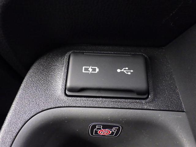 シエンタ Ｚ　１オナ　Ｗ電動ドア　イモビ　クルーズＣ　ＬＥＤヘッドランプ　アルミ　ＥＴＣ　Ｓキー　横滑り防止機能　メモリーナビ　パワーウィンドウ　エアバック　ＡＢＳ　カーテンエアバック　ウォークスルー　ナビ＆ＴＶ（6枚目）