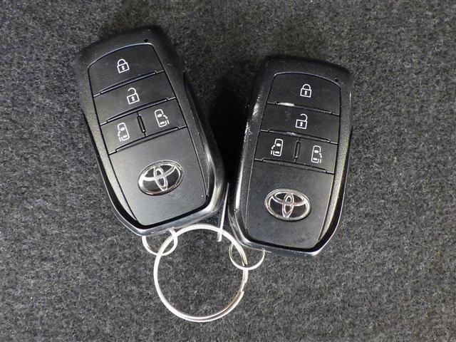 シエンタ Ｚ　１オナ　Ｗ電動ドア　イモビ　クルーズＣ　ＬＥＤヘッドランプ　アルミ　ＥＴＣ　Ｓキー　横滑り防止機能　メモリーナビ　パワーウィンドウ　エアバック　ＡＢＳ　カーテンエアバック　ウォークスルー　ナビ＆ＴＶ（40枚目）