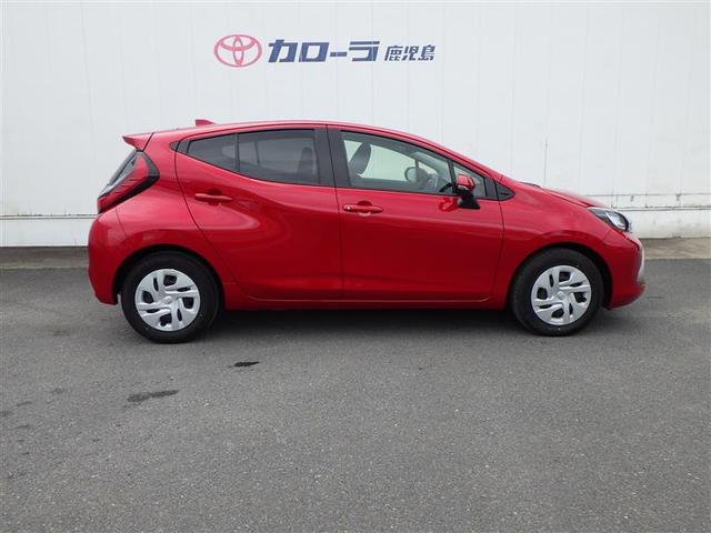 アクア Ｇ　ＶＳＣ　衝突軽減ブレーキ　バックモニター　ＬＥＤ　クルーズコントロール　スマートキー　ＡＣ１００Ｖ　パワーウィンドウ　イモビライザー　サイドエアバック　キーフリーシステム　オートエアコン　試乗車　ＰＳ（17枚目）