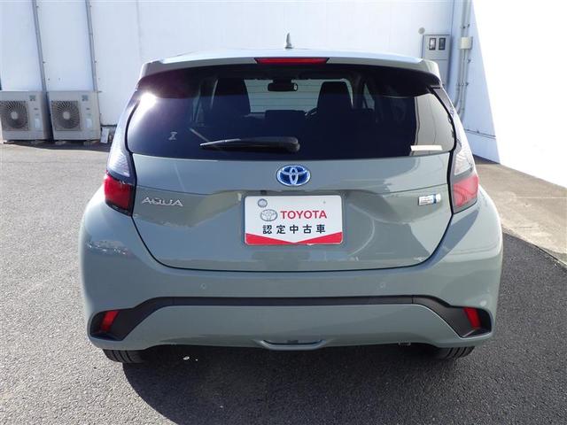 アクア Ｇ　ＶＳＣ　衝突軽減ブレーキ　バックモニター　ＬＥＤ　クルーズコントロール　スマートキー　ＡＣ１００Ｖ　パワーウィンドウ　イモビライザー　サイドエアバック　キーフリーシステム　オートエアコン　試乗車　ＰＳ（16枚目）