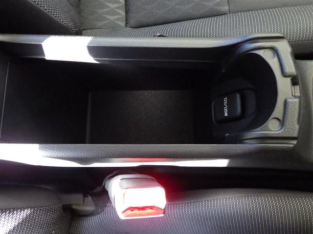 アクア Ｇ　ＶＳＣ　衝突軽減ブレーキ　バックモニター　ＬＥＤ　クルーズコントロール　スマートキー　ＡＣ１００Ｖ　パワーウィンドウ　イモビライザー　サイドエアバック　キーフリーシステム　オートエアコン　試乗車　ＰＳ（25枚目）