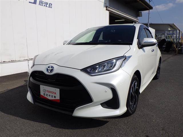 ヤリス ハイブリッドＺ　１００Ｖ　ＰＣＳ　整備記録簿　地デジ　ＡＷ　Ｂカメラ　ドラレコ付　ＬＥＤランプ　スマキー　ＥＴＣ付き　メディアプレイヤー接続　ナビＴＶ　ＶＳＣ　パワステ　クルコン　カーテンエアバック　キーフリー（12枚目）