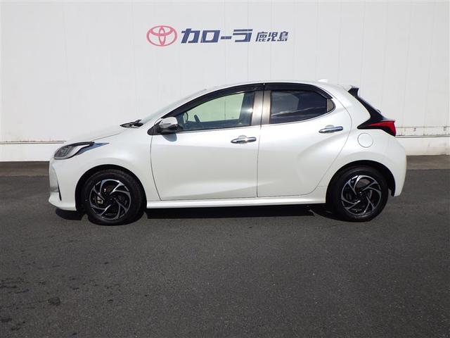 ヤリス ハイブリッドＺ　１００Ｖ　ＰＣＳ　整備記録簿　地デジ　ＡＷ　Ｂカメラ　ドラレコ付　ＬＥＤランプ　スマキー　ＥＴＣ付き　メディアプレイヤー接続　ナビＴＶ　ＶＳＣ　パワステ　クルコン　カーテンエアバック　キーフリー（13枚目）