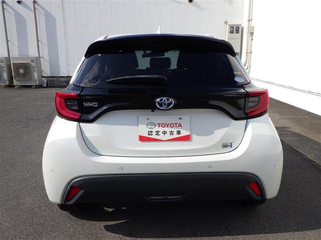 ヤリス ハイブリッドＺ　１００Ｖ　ＰＣＳ　整備記録簿　地デジ　ＡＷ　Ｂカメラ　ドラレコ付　ＬＥＤランプ　スマキー　ＥＴＣ付き　メディアプレイヤー接続　ナビＴＶ　ＶＳＣ　パワステ　クルコン　カーテンエアバック　キーフリー（15枚目）