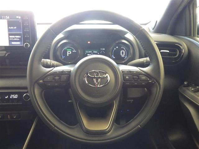 ヤリス ハイブリッドＺ　１００Ｖ　ＰＣＳ　整備記録簿　地デジ　ＡＷ　Ｂカメラ　ドラレコ付　ＬＥＤランプ　スマキー　ＥＴＣ付き　メディアプレイヤー接続　ナビＴＶ　ＶＳＣ　パワステ　クルコン　カーテンエアバック　キーフリー（27枚目）