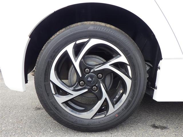 ヤリス Ｚ　サイドＳＲＳ　ＡＡＣ　エアロ　バックモニタ　スマキー　横滑防止装置　キーフリー　アルミ　ＬＥＤランプ　パワーウインドウ　定期点検記録簿　助手席エアバック　クルコン　エアバッグ　パワーステアリング　ナビ（4枚目）