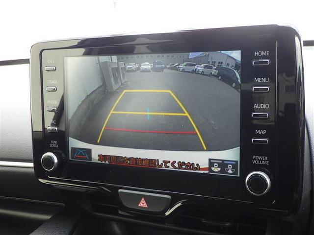 ヤリス Ｚ　サイドＳＲＳ　ＡＡＣ　エアロ　バックモニタ　スマキー　横滑防止装置　キーフリー　アルミ　ＬＥＤランプ　パワーウインドウ　定期点検記録簿　助手席エアバック　クルコン　エアバッグ　パワーステアリング　ナビ（10枚目）