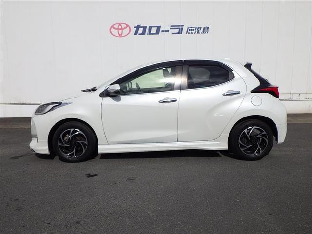 ヤリス Ｚ　サイドＳＲＳ　ＡＡＣ　エアロ　バックモニタ　スマキー　横滑防止装置　キーフリー　アルミ　ＬＥＤランプ　パワーウインドウ　定期点検記録簿　助手席エアバック　クルコン　エアバッグ　パワーステアリング　ナビ（14枚目）