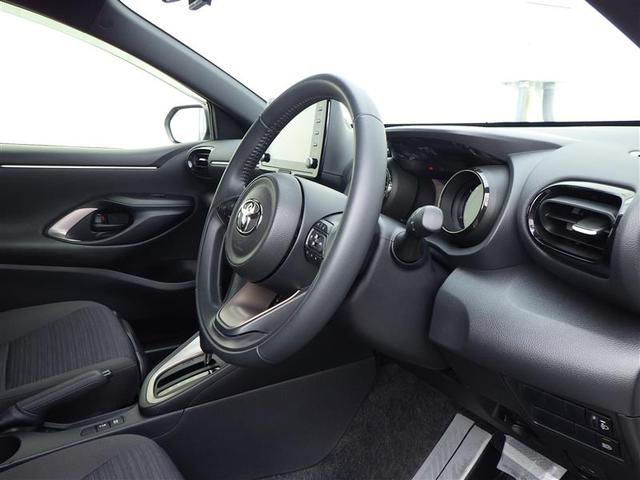 ヤリス Ｚ　サイドＳＲＳ　ＡＡＣ　エアロ　バックモニタ　スマキー　横滑防止装置　キーフリー　アルミ　ＬＥＤランプ　パワーウインドウ　定期点検記録簿　助手席エアバック　クルコン　エアバッグ　パワーステアリング　ナビ（35枚目）