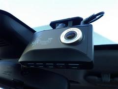 �ϥ��֥�åɥ�����ͽ�ɰ��������դ���ż֤�¿���μ������·���Ƥ��ޤ��� 4