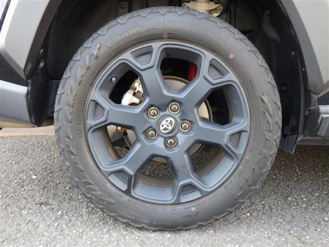 ＲＡＶ４ アドベンチャー　オフロードパッケージ　パワーウインドウ　ＴＶ　ＡＡＣ　アルミホイール　キーフリー　ＬＥＤランプ　クルコン　スマートキ　ミュージックプレイヤー接続可　運転席パワーシート　地デジ　横滑り防止装置　ＡＢＳ　盗難防止装置　ＰＳ（8枚目）