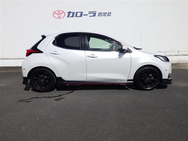 ヤリス ハイブリッドZ PCS エアロ AW Bカメラ ドラレコ付 LEDランプ スマキー ETC付き メディアプレイヤー接続 VSC パワステ 1オナ車 クルコン カーテンエアバック キーフリー ABS イモビ エアコン(17枚目)