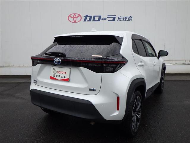 ヤリスクロス ハイブリッドＺ　インテリジェントキー　アルミホイル　ＬＥＤライト　１オ－ナ－　リアカメラ　クルーズコントロール　横滑り防止システム　電動シ－ト　パワステ　オートエアコン　キーフリー　イモビライザ　ＥＴＣ付き　ＡＢＳ（15枚目）