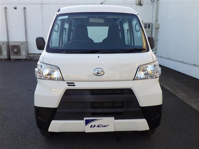 トヨタのお店でお買い上げいただいた中古車には、１年間走行距離無制限のロングラン保証付き。