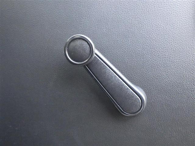 ちろん保証期間が終了した後も何かあった際はトヨタのサービスネットワークで修理いたします。だから、万が一、旅行先でクルマに不具合が起こった時なども安心です。