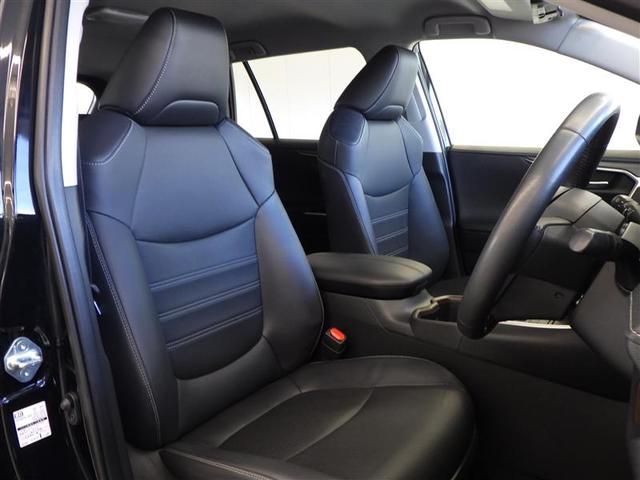 トヨタ認定中古車保証付！（１年間、距離無制限　ＨＶ車はＨＶ保証付）　別途延長保証もご用意しております♪　ぜひ現車を確認にご来店ください