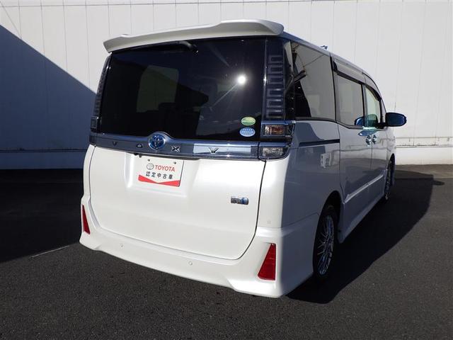 トヨタの中古車は、全国に約５，０００ヶ所あるトヨタのお店で保証サービスを受けることができます。