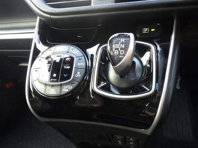 購入後の事故対応や、保険の見直しもさせて頂いております。お車と一緒に保険も任せて頂ければ、窓口一つでご対応が可能です。