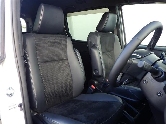 トヨタ認定中古車保証付！（１年間、距離無制限　ＨＶ車はＨＶ保証付）　別途延長保証もご用意しております♪　ぜひ現車を確認にご来店ください