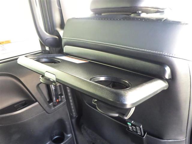 トヨタ認定中古車保証付！（１年間、距離無制限　ＨＶ車はＨＶ保証付）　別途延長保証もご用意しております♪　ぜひ現車を確認にご来店ください