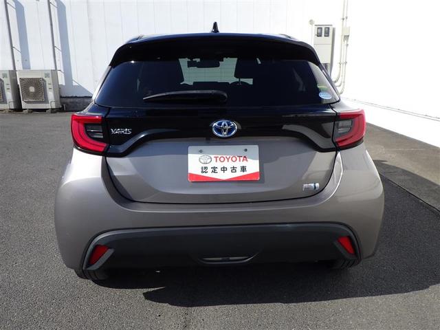 トヨタのお店でお買い上げいただいた中古車には、１年間走行距離無制限のロングラン保証付き。