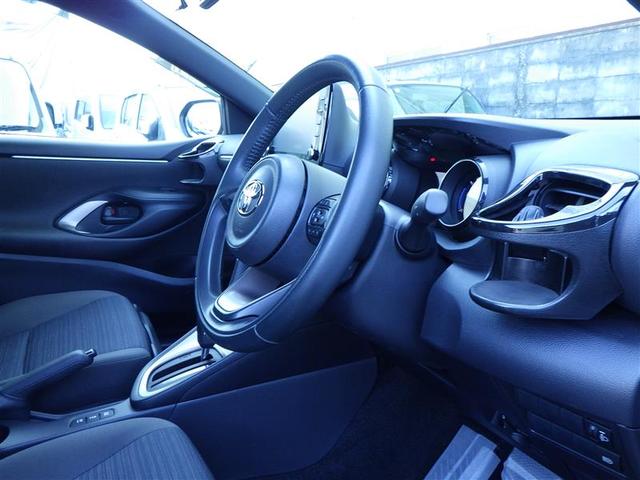 トヨタ認定中古車保証付！（１年間、距離無制限　ＨＶ車はＨＶ保証付）　別途延長保証もご用意しております♪　ぜひ現車を確認にご来店ください