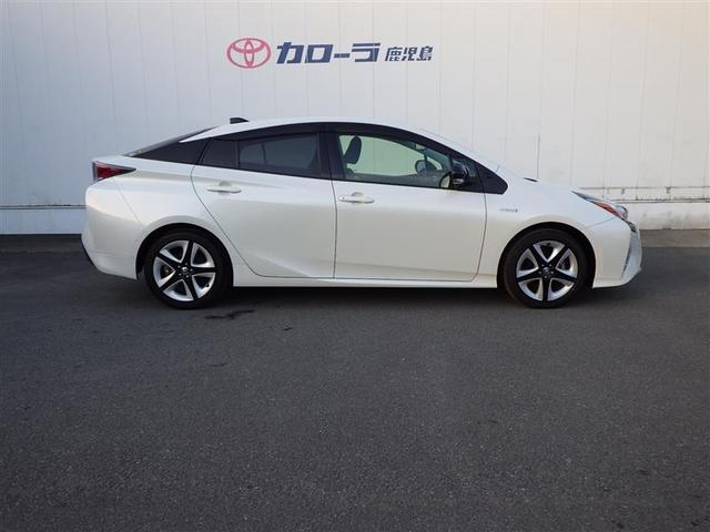 プリウス Sセーフティプラス ツートーン ナビ&TV 衝突回避支援 横滑り防止装置 ドライブレコーダー LEDヘッド クルーズコントロール フルセグTV Bカメラ ETC アルミ 盗難防止 DVD スマートキー オートエアコン エアバッグ(19枚目)