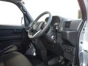 だれでも中古車の状態がすぐにわかるよう、プロが客観的に評価。修復歴はもちろん、わずかなキズも正確にお伝えします。