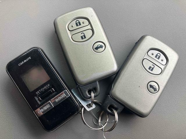 クラウン ロイヤルサルーン スペシャルナビパッケージ ETC オートクルーズコントロール バックカメラ ナビ TV アルミホイール オートライト HID AT スマートキー 電動格納ミラー 盗難防止システム CD DVD再生 USB(44枚目)