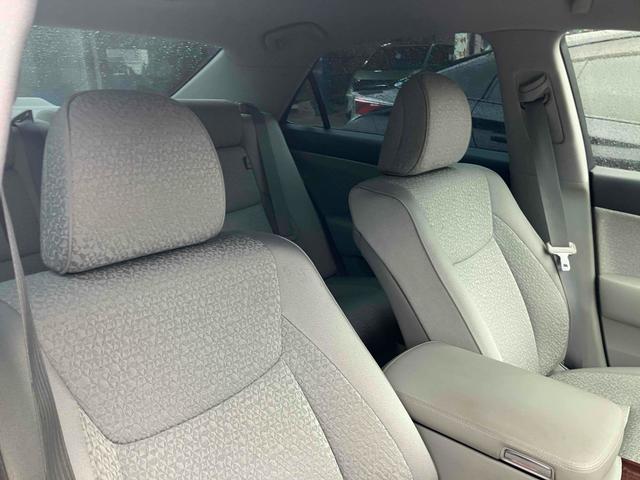 クラウン ロイヤルサルーン スペシャルナビパッケージ ETC オートクルーズコントロール バックカメラ ナビ TV アルミホイール オートライト HID AT スマートキー 電動格納ミラー 盗難防止システム CD DVD再生 USB(61枚目)