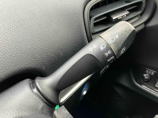 プリウス S ドライブレコーダー ETC レーンアシスト オートクルーズコントロール バックカメラ ナビ TV アルミホイール オートマチックハイビーム オートライト LEDヘッドランプ CVT スマートキー(58枚目)